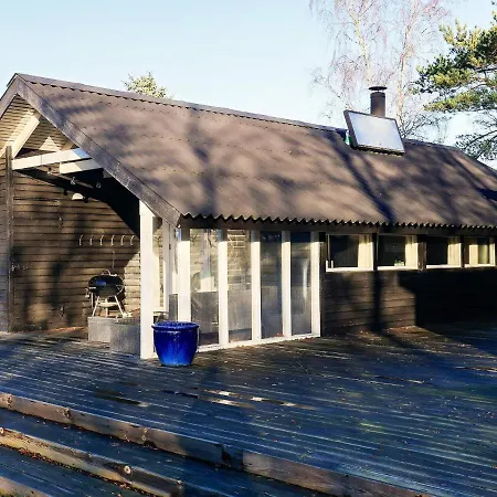 4 Person In Lb K * Ålbæk